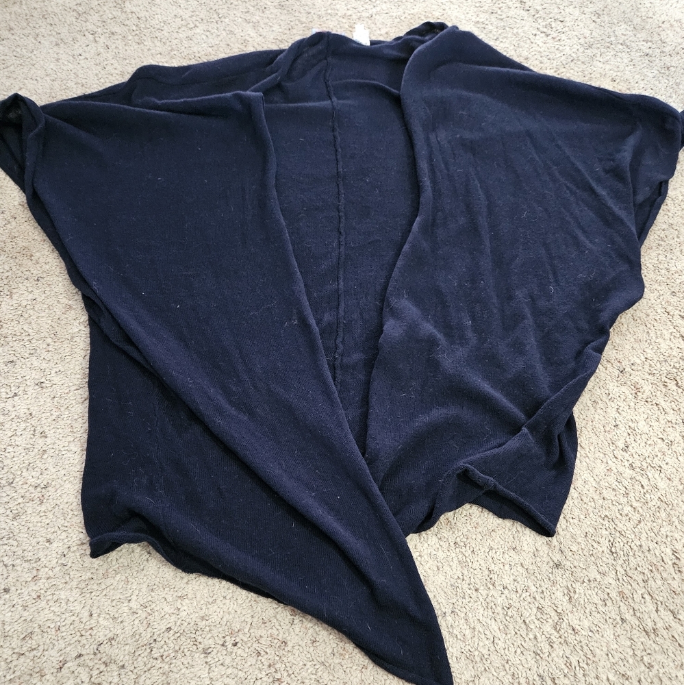 Acrobat navy sleeveless open cardigan, OSF.